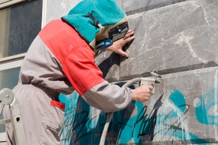 Graffit removal services